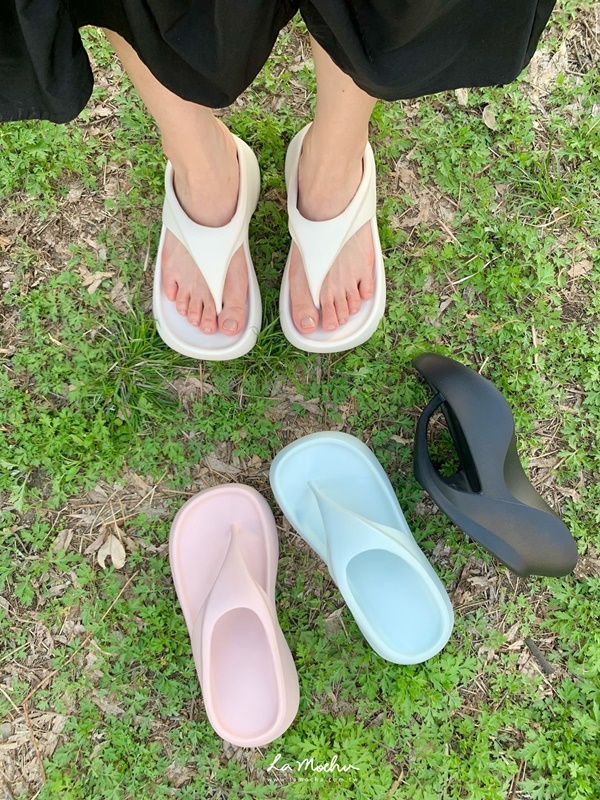 流線厚底夾腳拖鞋(正常版/7CM)